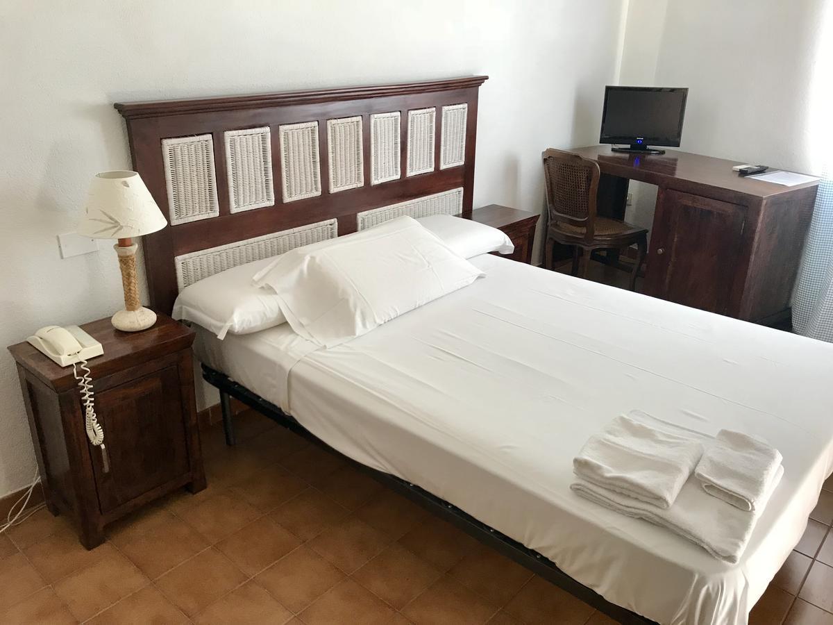 Hotel Su Meriagu Capitana Extérieur photo
