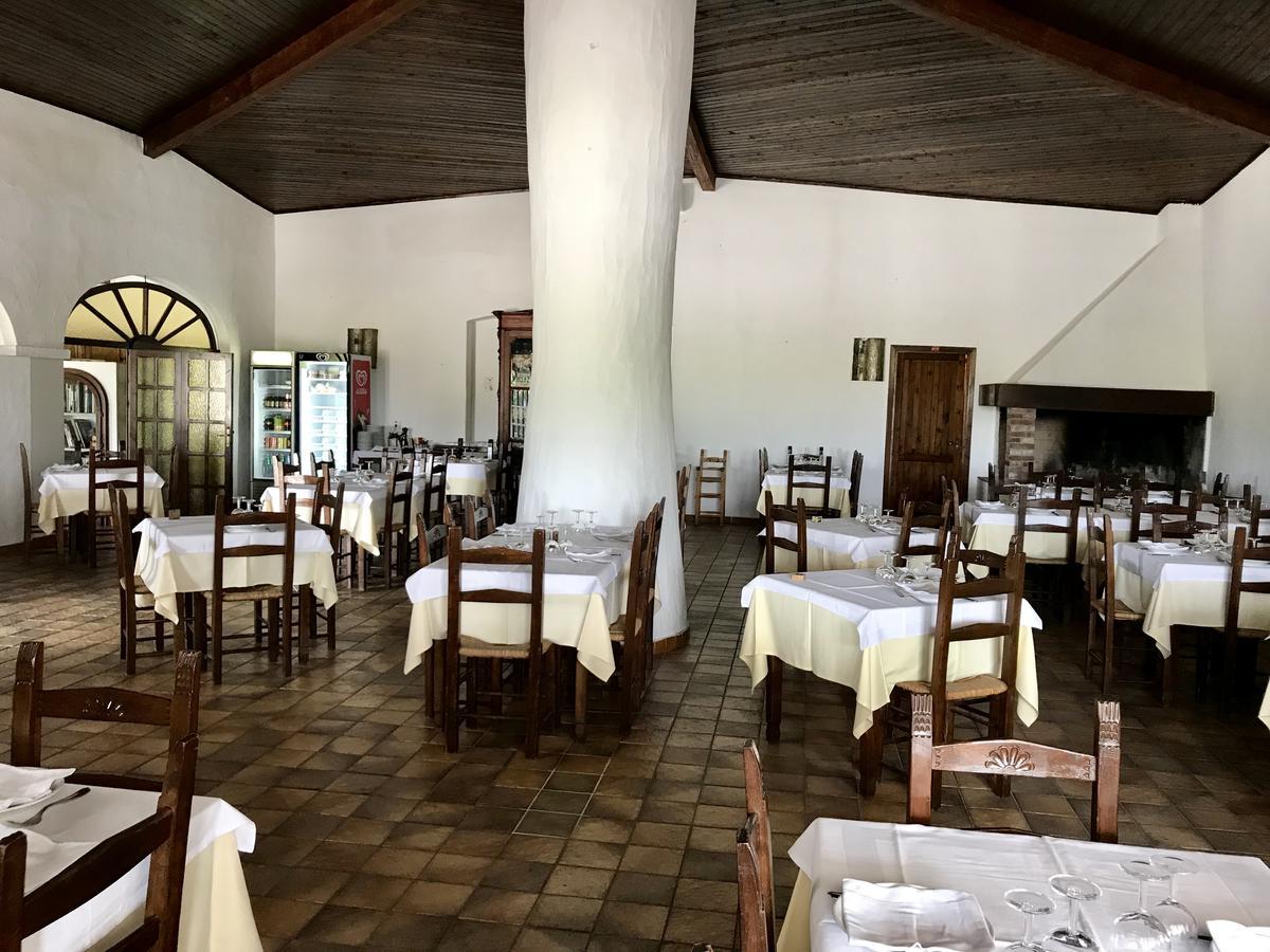 Hotel Su Meriagu Capitana Extérieur photo